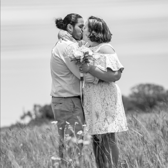 Meet your Posher, Lisa - Picture 1 of 1